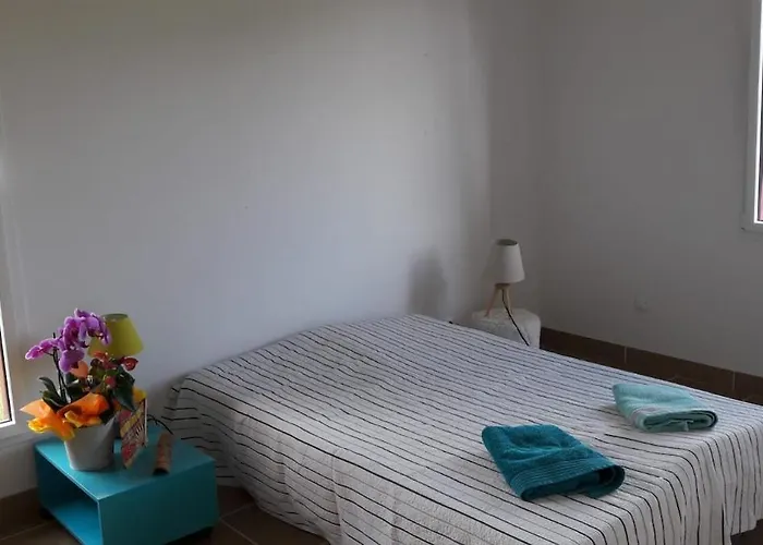 בית נופש Maison Bois A La Campagne Marnay (Vienne)